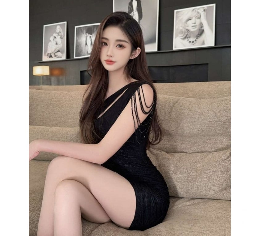 🧡A lovely Asian girl in town and short stay.
