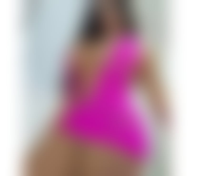 New in Town I’m mimi good girl party everything